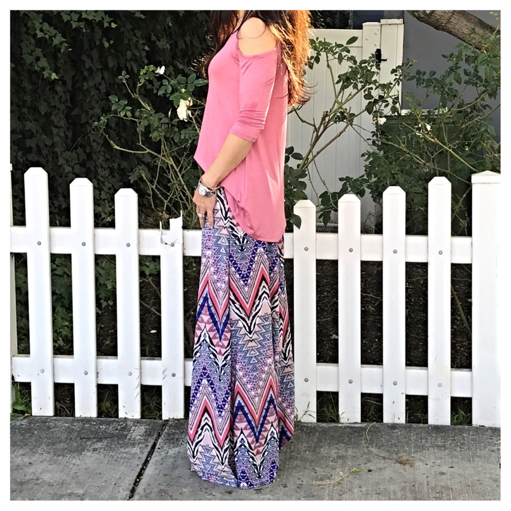 ✨LAST ONE ✨wide leg pants  CLEARANCE - Picture 2 of 3