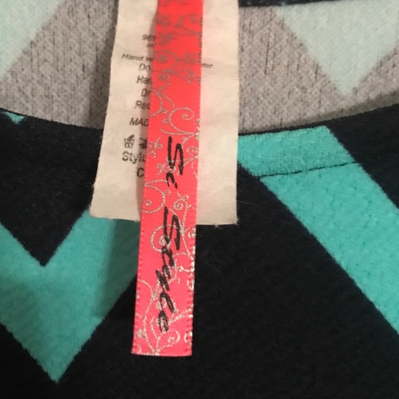 Cute teal and navy dress - Picture 2 of 3