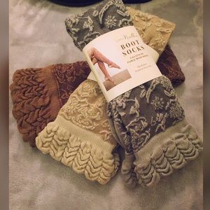 Floral Motif Boot Socks