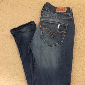 Levi jeans