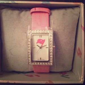 NWT Tampa Bay Buccaneers ladies pink watch