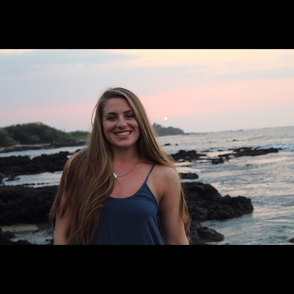 Meet your Posher, Natalie - Picture 1 of 1