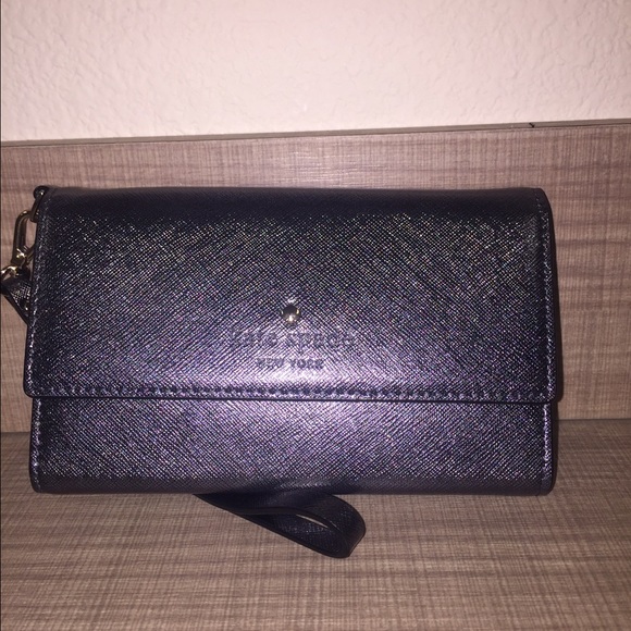 Kate spade wristlet - Picture 1 of 3