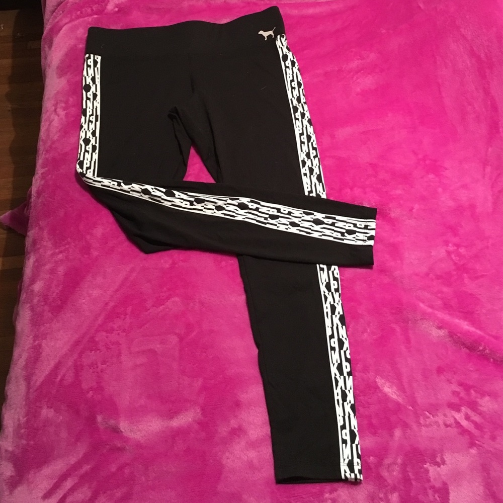 Pink yoga leggings