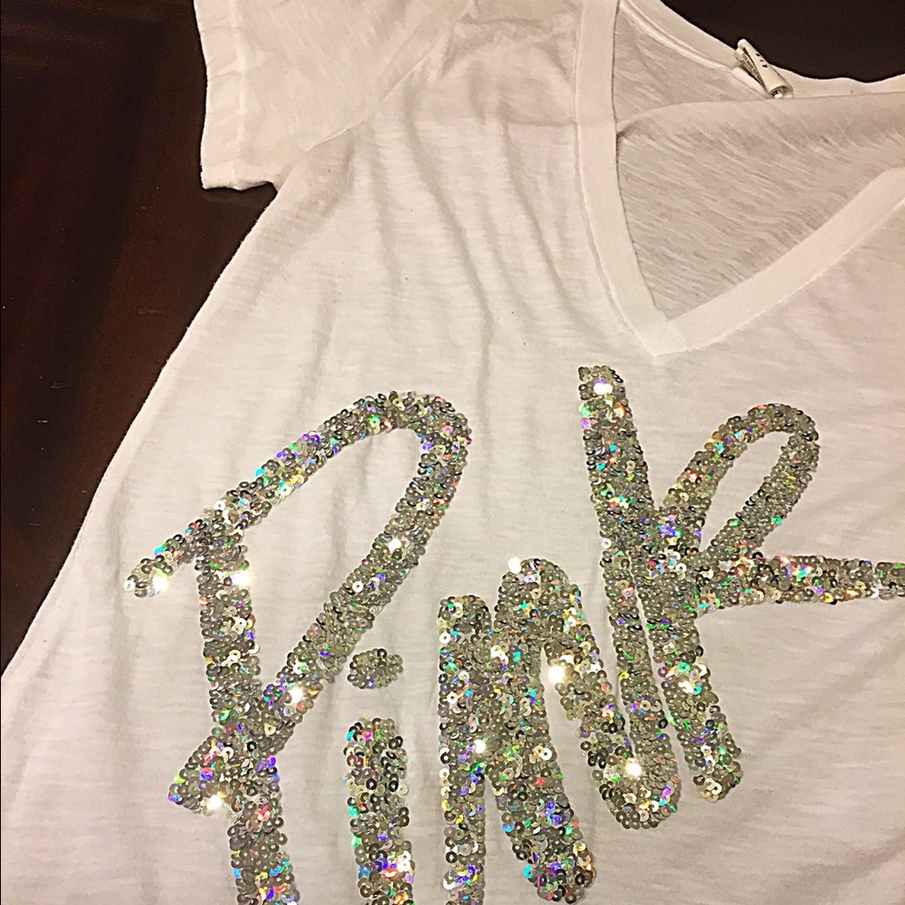 VS PINK Sequined V Neck!