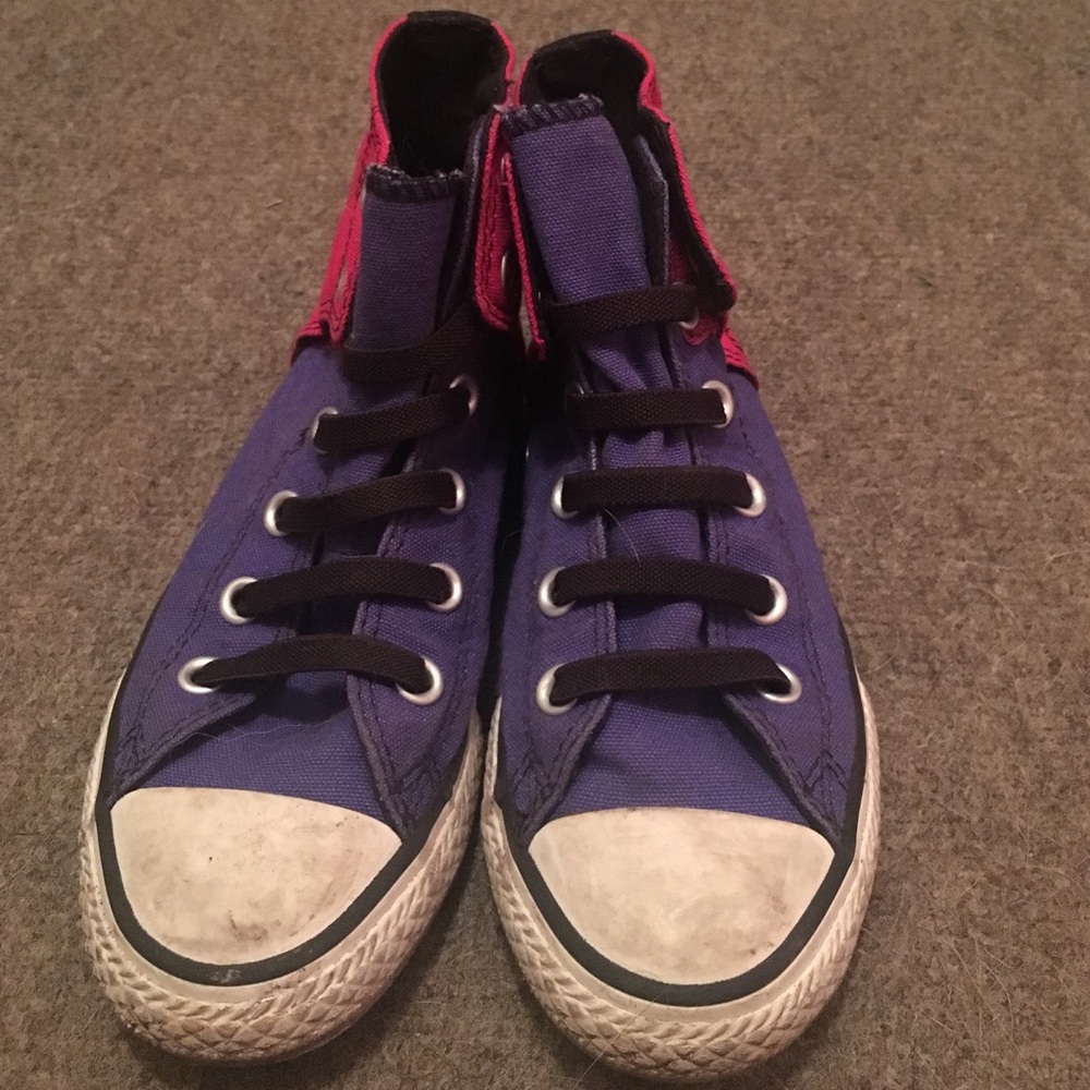 Converse boy/girls slide on, no tie high tops.