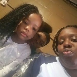 Meet your Posher, Tiesha