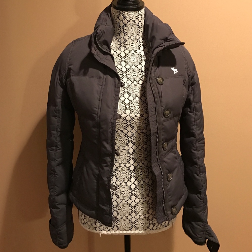 Very insulated Abercrombie Large Kids jacket
