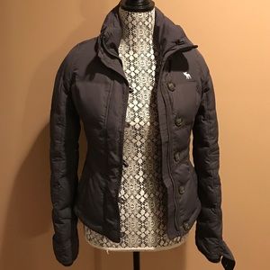 Very insulated Abercrombie Large Kids jacket