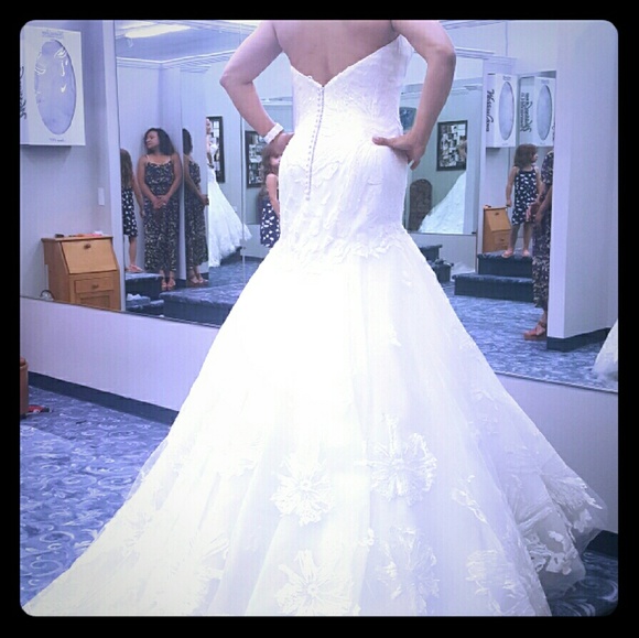 Mark zunino wedding dress