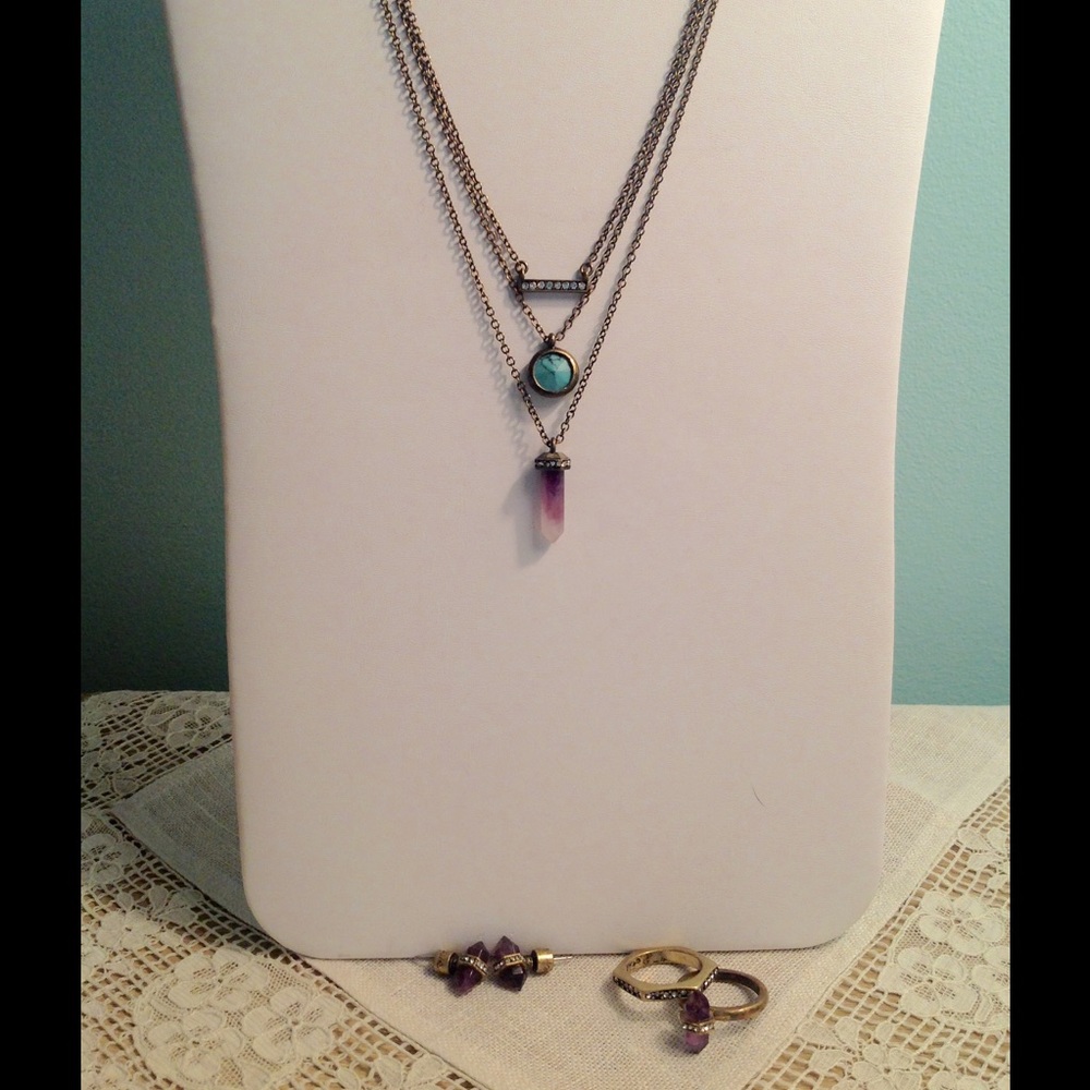 Chloe & Isabel Medina Necklace, Earrings & 2 Rings
