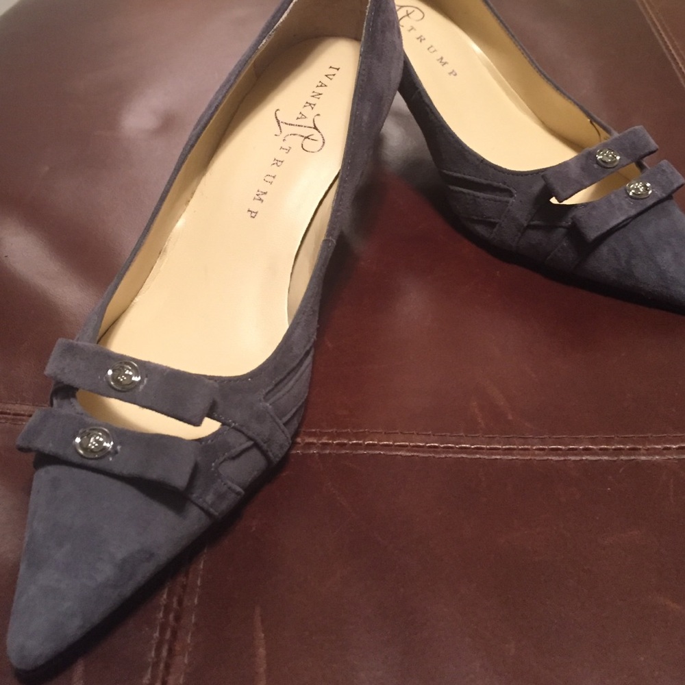 Wolf gray kitten heels