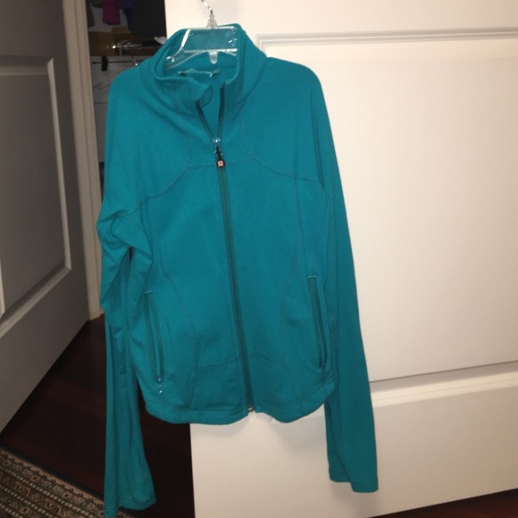lululemon athletica Jackets & Blazers - Lululemon jacket