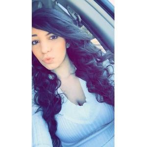 Meet your Posher, Lilian