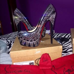 Christian Louboutin Decorapump Size 36.5/6.5