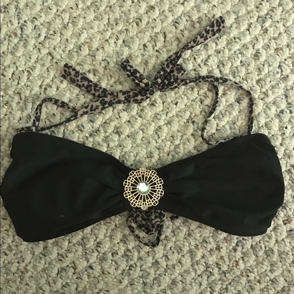 Xhilaration XL Black & Cheetah Bikini Top