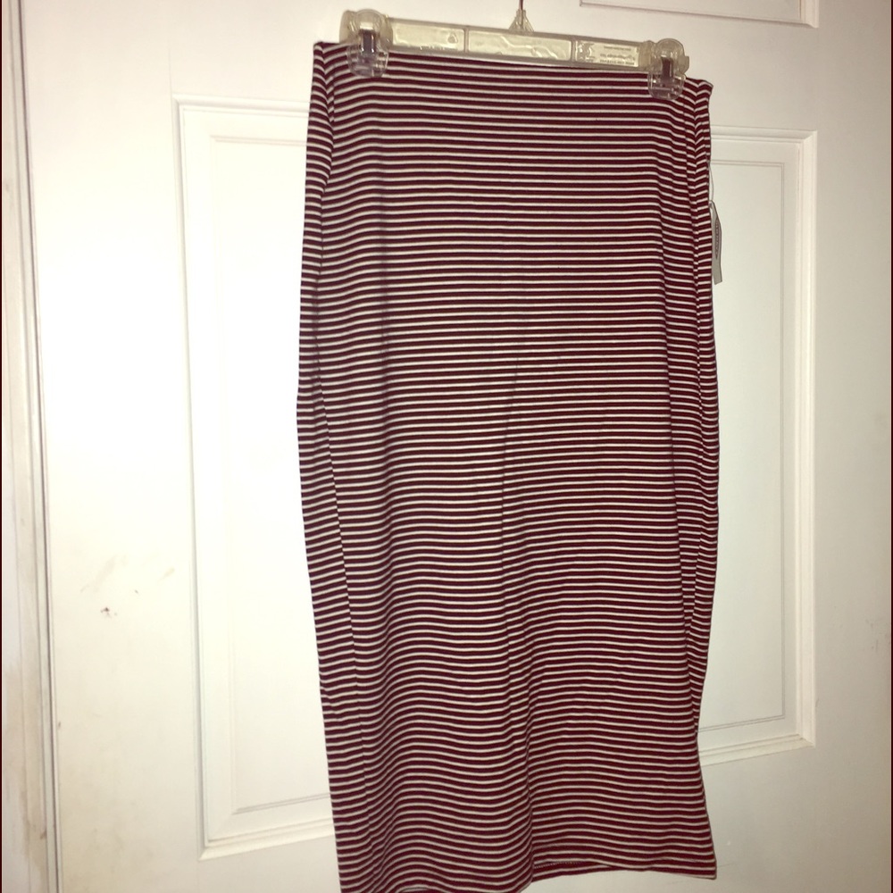 NWT Old navy fitted skirt