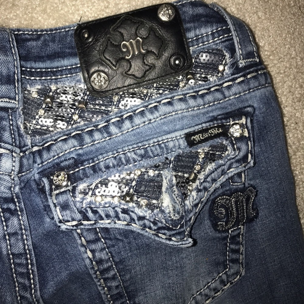 Miss Me light wash boot cut WILLING TO NEGOTIATE