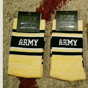2 Pink VS Army Socks
