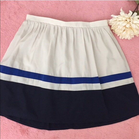 Urban Outfitters Dresses & Skirts - ❌SOLD❌URBAN OUTFITTERS SKIRT