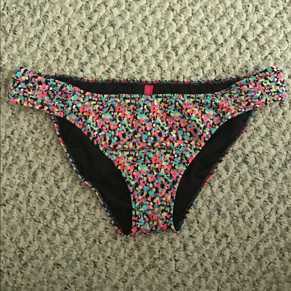 Large Patterned VS Bikini Bottom