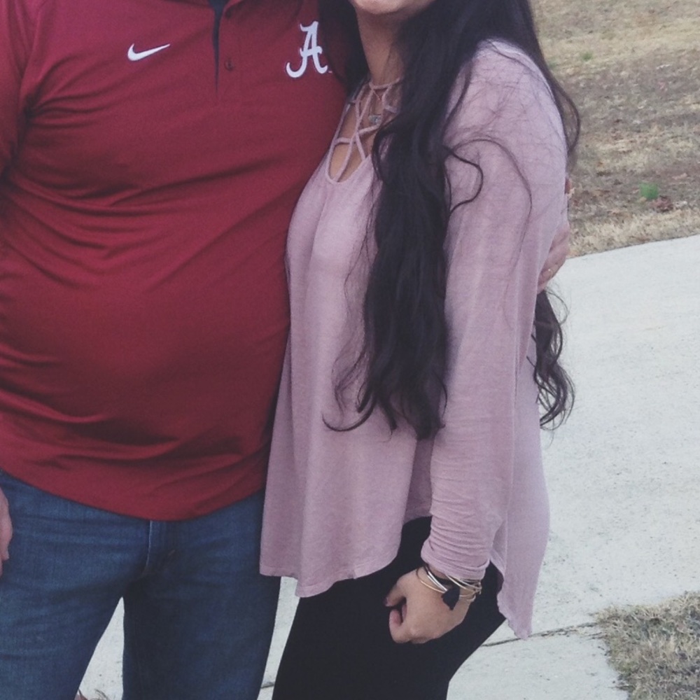 American eagle criss cross long sleeve