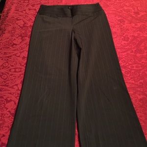 Limited Cassidy fit size 4 work pants