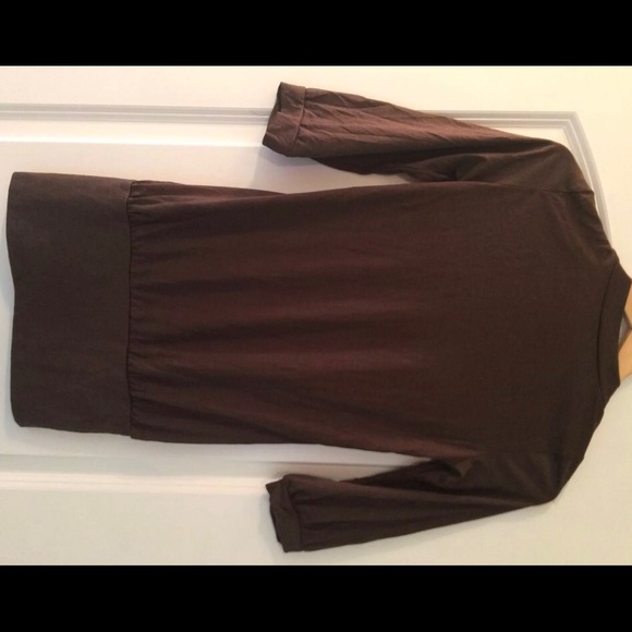 Casa Lee Brown Pleat Scoop Neck Top - Picture 4 of 4