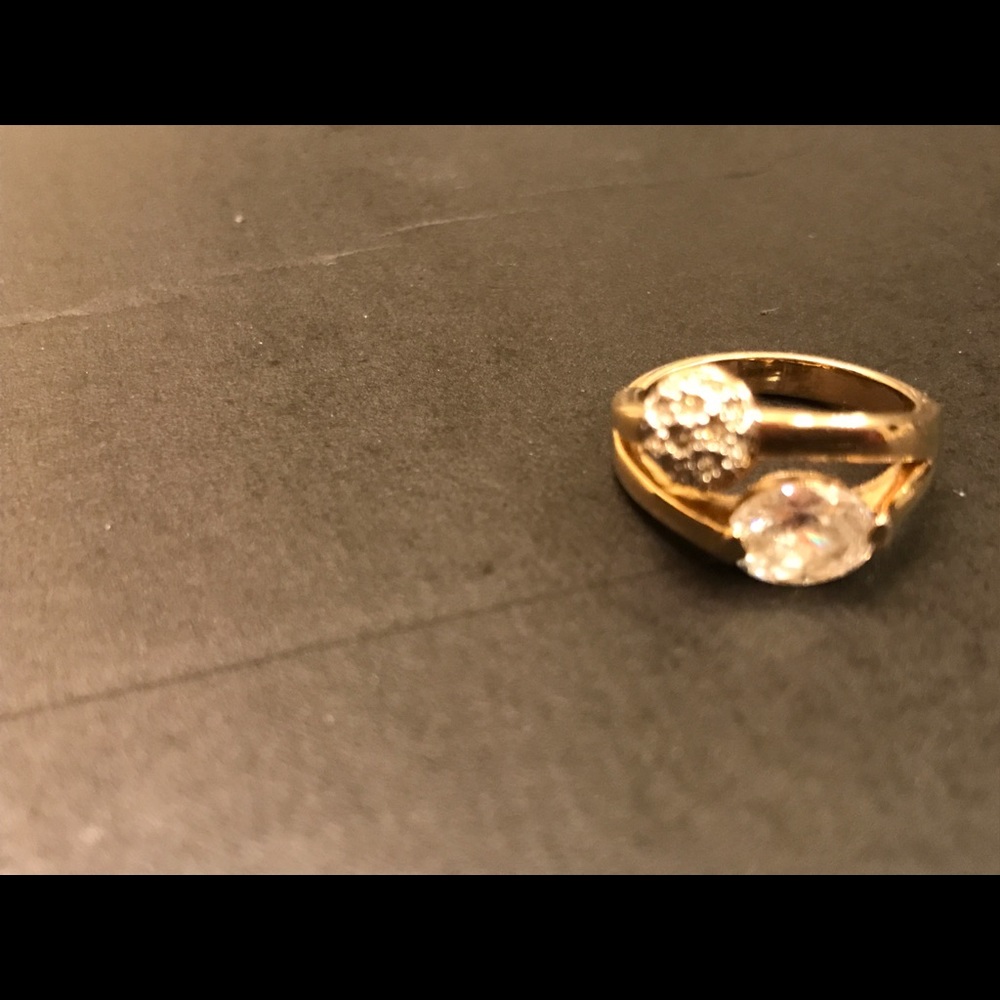 Cute gold ring with double stack crystal stones.
