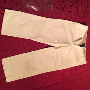 Banana Republic white Capri pants