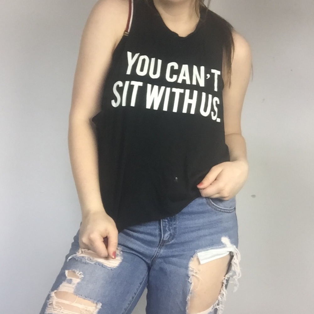 You can't sit with us ! 💄💅🏼(Brandy Melville)