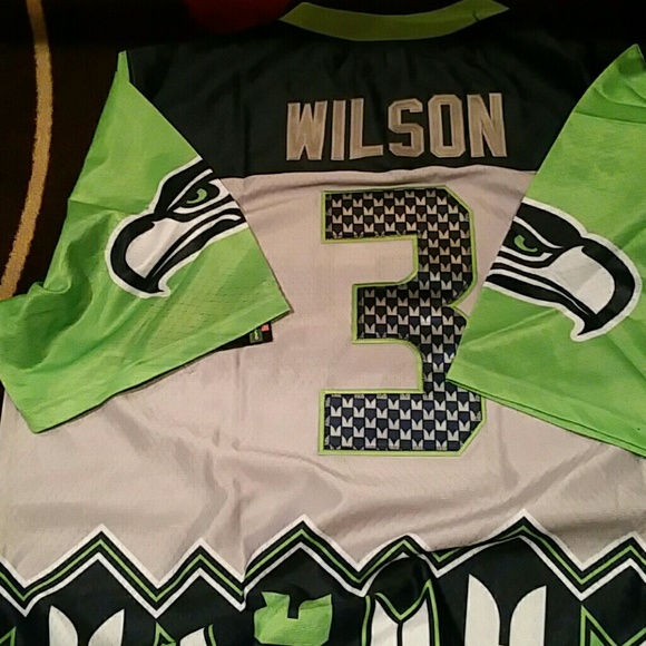 Football jerseys - Picture 2 of 4