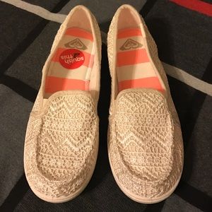 Brand new Roxy loafers!