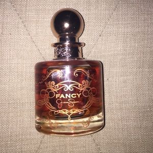 Jessica Simpson Fancy