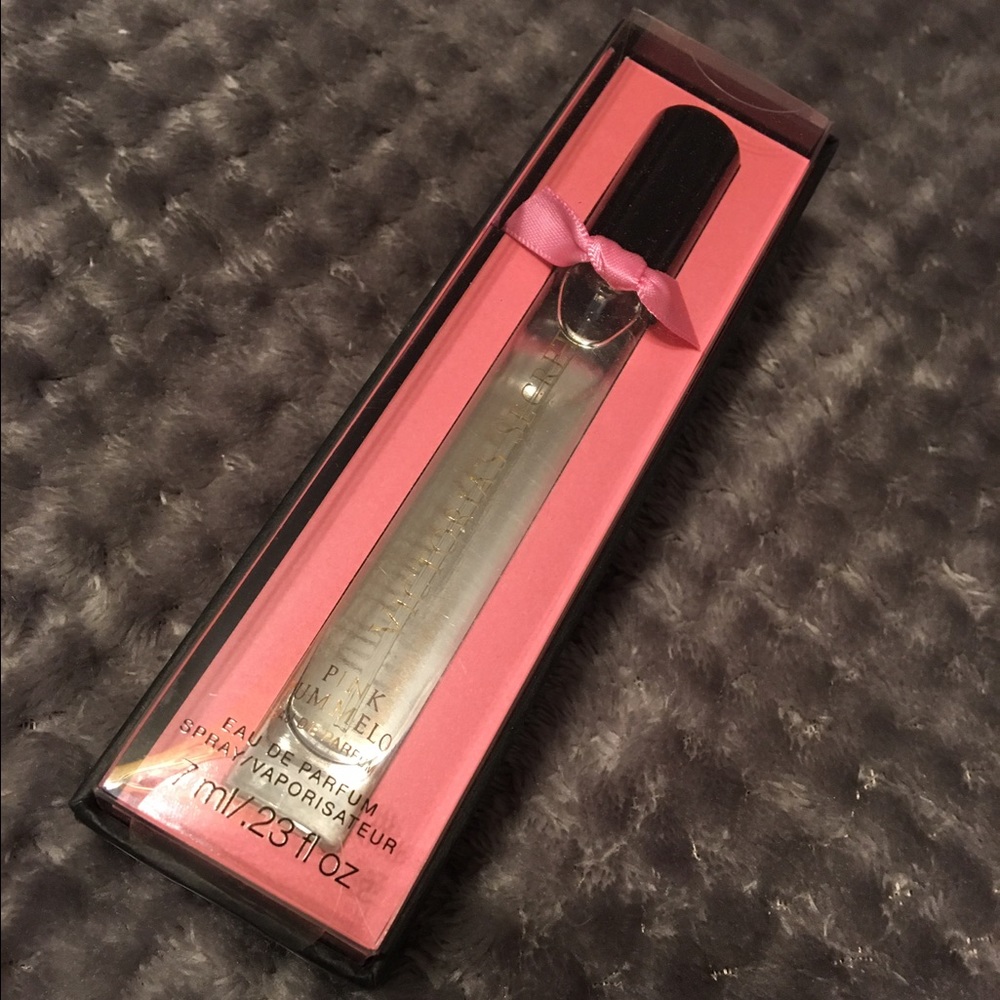 Victoria's Secret Pink Pummelo  Spray