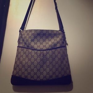 Authentic vintage Gucci cross body bag
