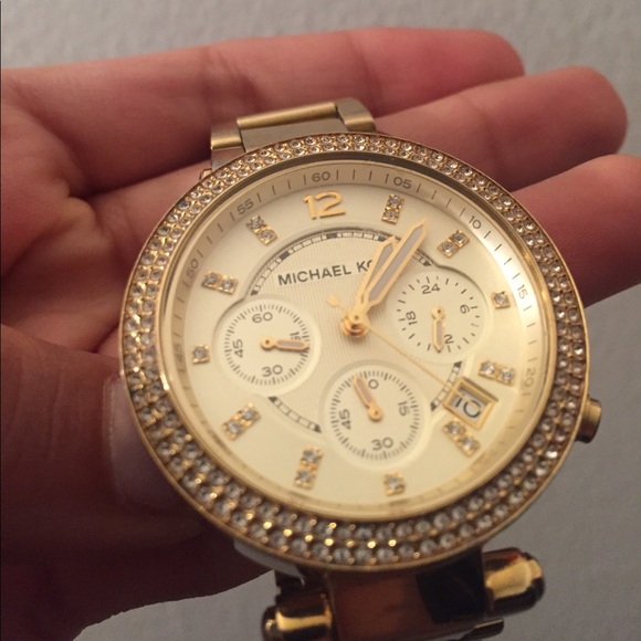 Watch main image 5