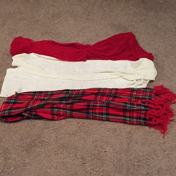 Women's mixed lot of scarfs - Picture 2 of 2