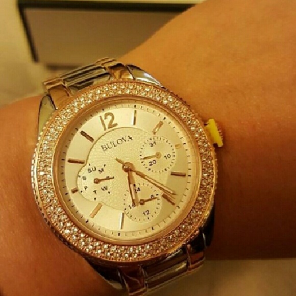 NWT Bulova multifunction crystal rose sliver watch