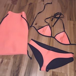 Triangl 🍑 bikini
