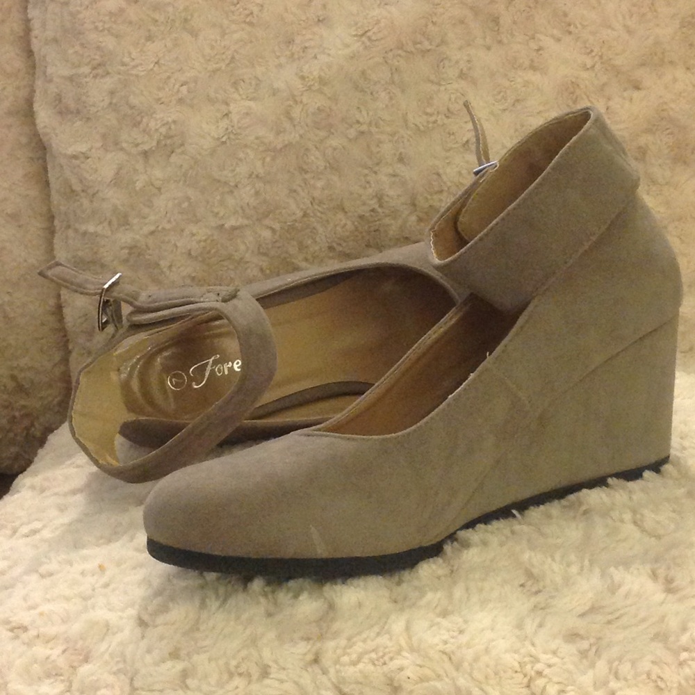 Womens shoes