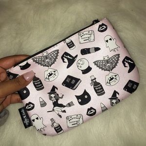 Makeup bag