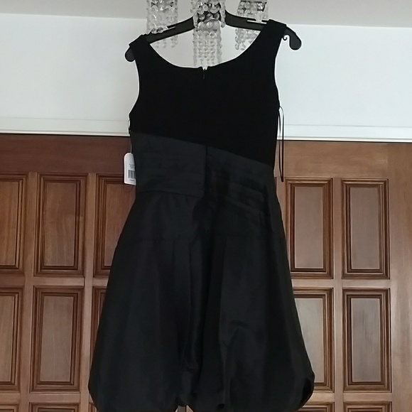 New Black cocktail dress by Jessica Simpson - Picture 2 of 3