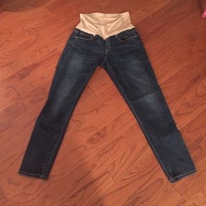 Full panel Gap 1969 maternity legging jeans