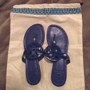 Navy Tory burch sandals ***SOLD ON ANOTHER SITE***