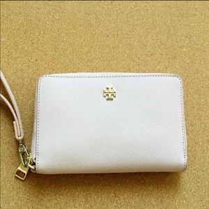 Tory burch York multi task wristlet