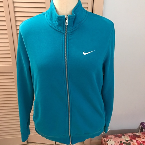 Nike Tops - 💖Nike hoody💖