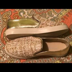 Gold peach and cream slide on's