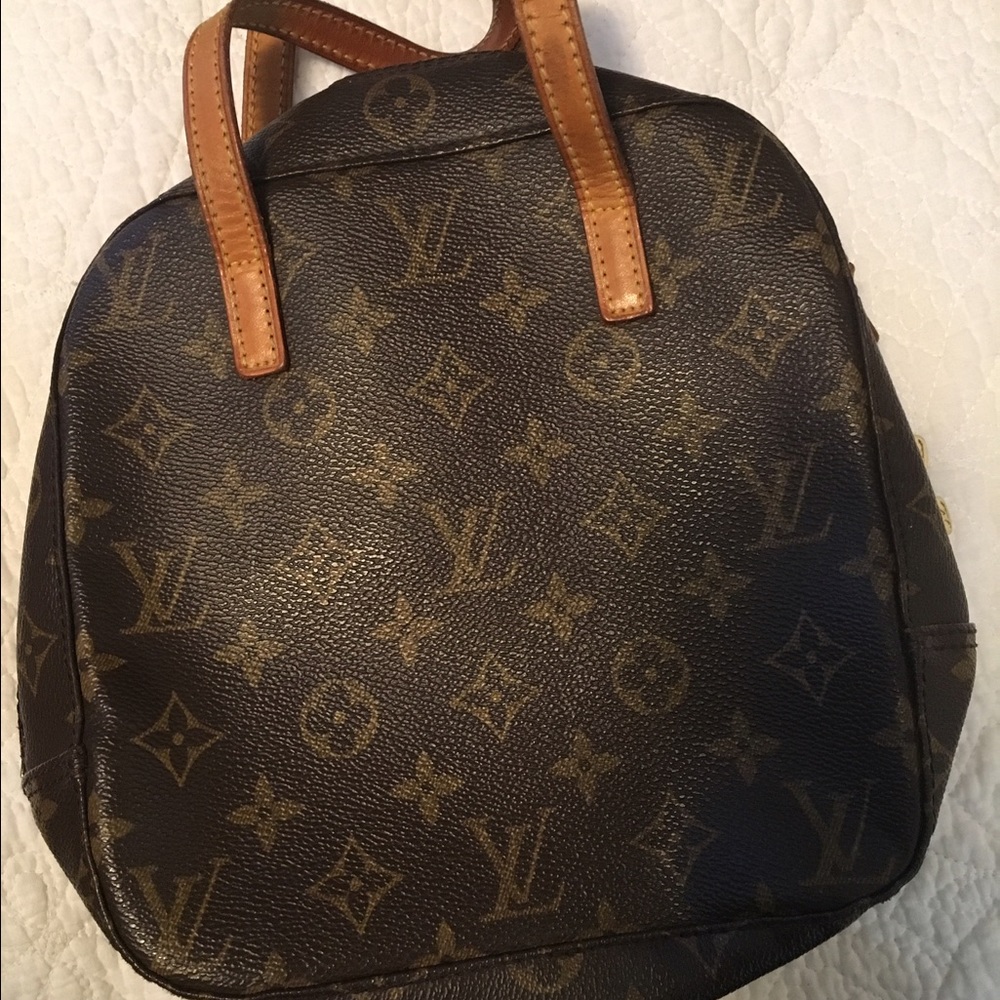 Louis Vuitton spontini