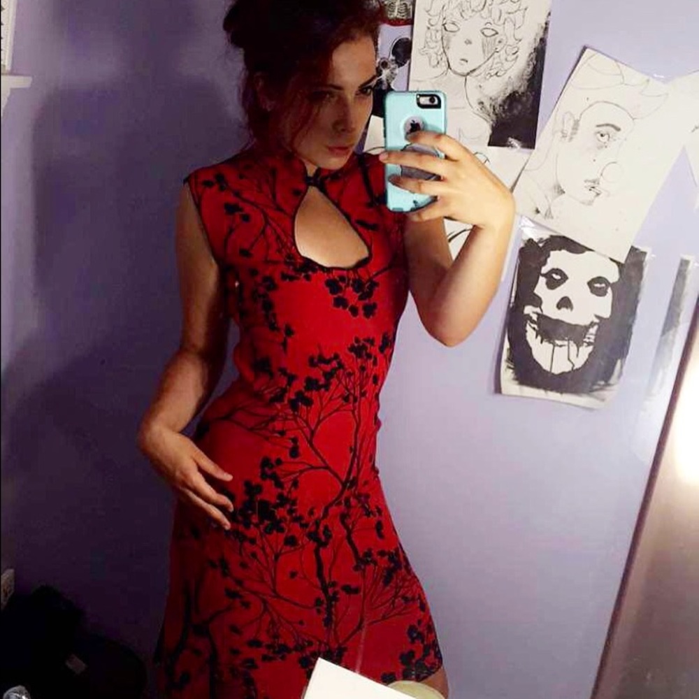 Vintage cherry blossom keyhole dress